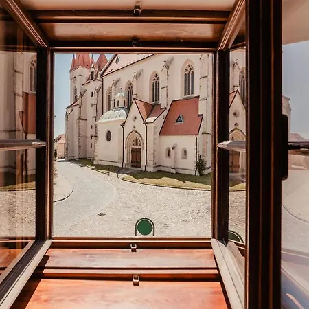 Apartmany Stare Mesto Znojmo Exterior photo